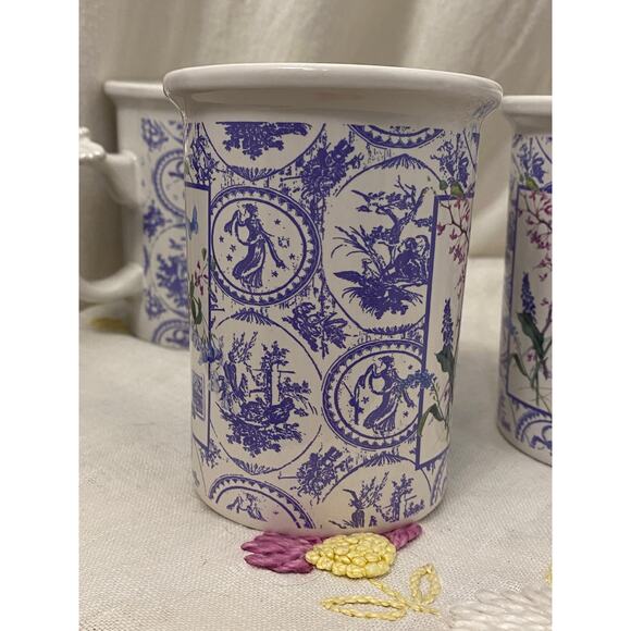 Set of 4 Mugs / Cups, Coffee / Tea, Floral pattern with 3-D Butterfly on handles - Picture 5 of 12